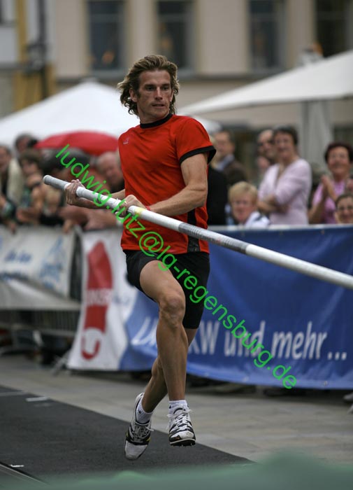 Yuri Rovan - 1